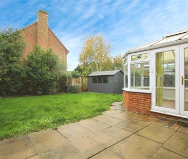 4 bedroom detached house to rent - Photo 5