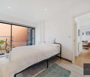 Wandsworth Road, London, SW8 - Photo 3