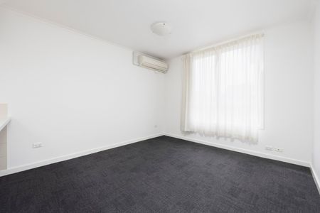 70/9 Marion Lane, Fitzroy VIC 3065 - Photo 3