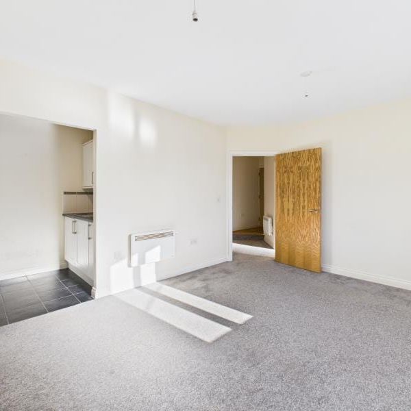 KIngs Court, Hanham Road, Bristol - Photo 1