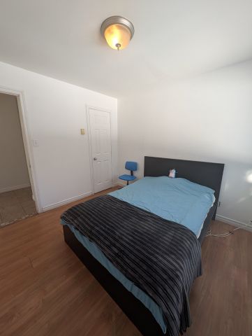 Condo for rent, Montréal (Saint-Laurent) - Photo 4