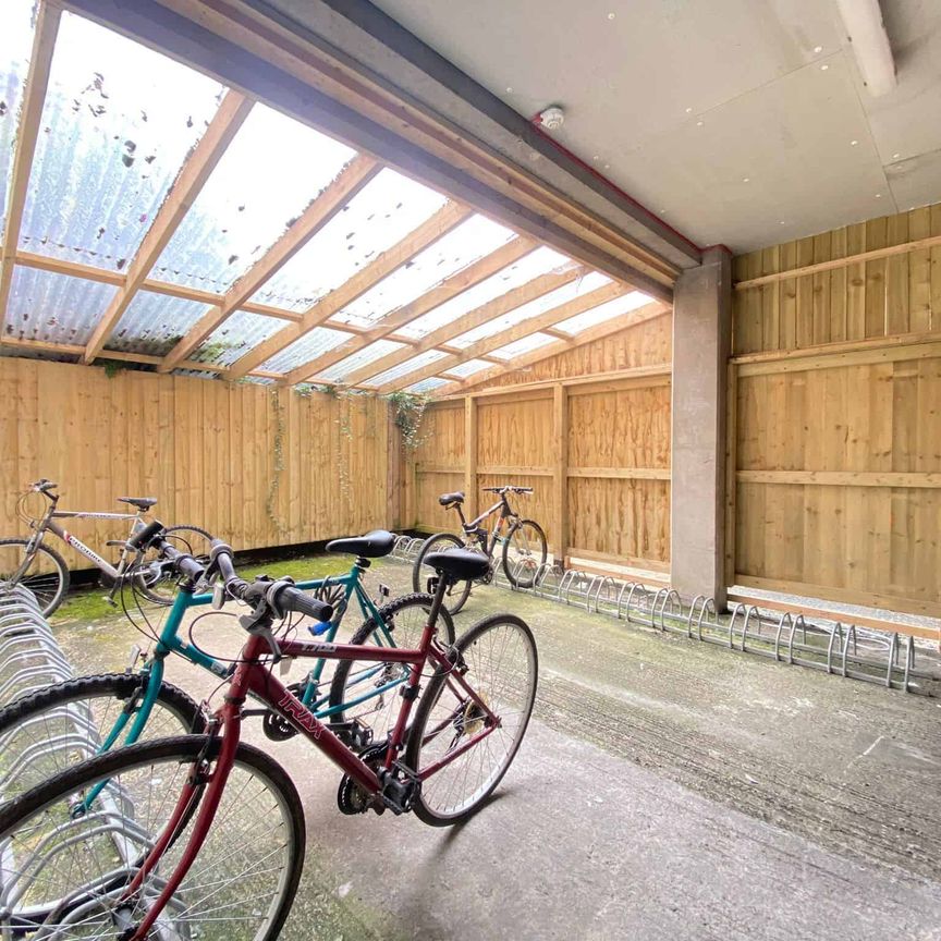 Classic Double Ensuite - Photo 1