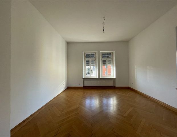 Wohntraum für Altbauliebhaber: große und helle 3-Zimmer-Wohnung in Neuaubing - Photo 1