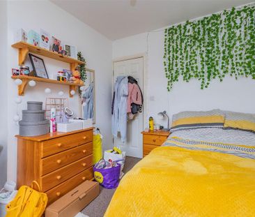 6 bedroom house to rent - Photo 4