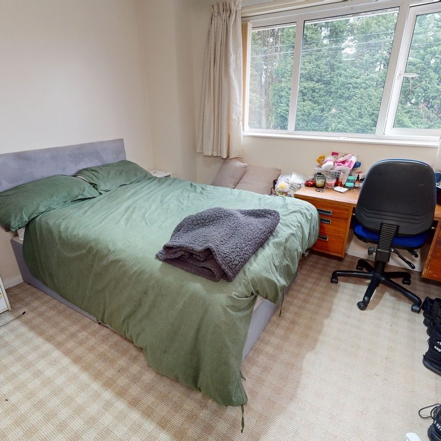 69G Raddlebarn Road - Photo 1