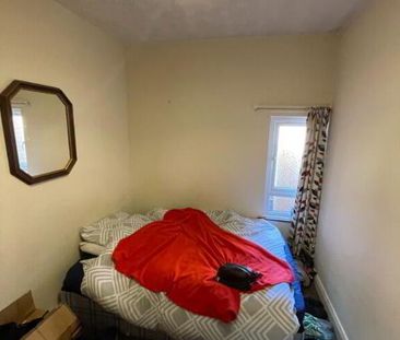 45 St Albans Gardens, Belfast, BT9 5DR - Photo 4