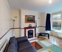 11 Derwentwater Grove, Leeds, LS6 3EN - Photo 4