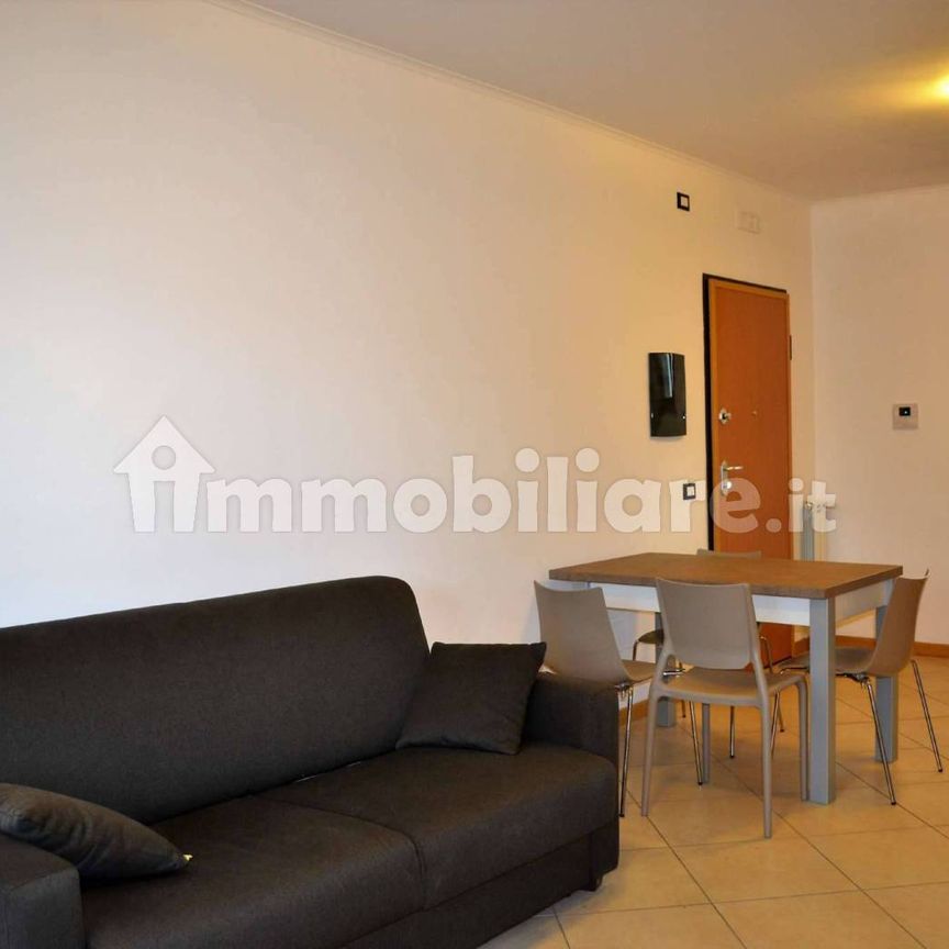 Trilocale viale viale della Grande Muraglia, Torrino, Roma - Foto 1