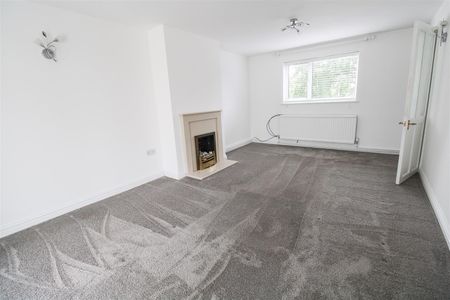 Broomfields, Hatfield Heath, CM22 - Photo 2