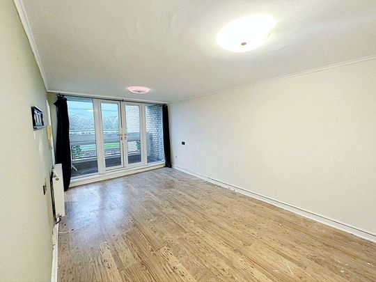 2 bed apartment to rent in NE37 - Photo 1