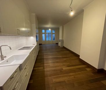 Heel mooi gerenoveerd appartement met twee slaapkamers. Tijdens de ... - Photo 5