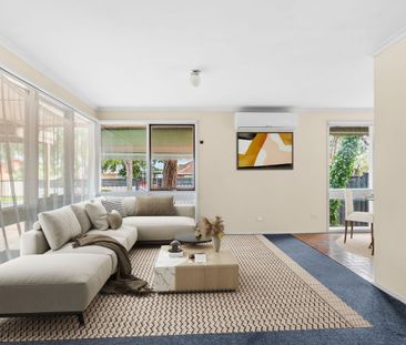 WELL MAINTAINED THREE BEDROOM HOUSE - Photo 2