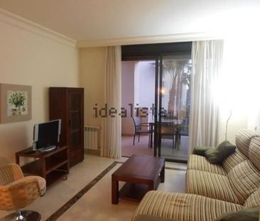 Alquiler de piso en Avenida del Golf - Photo 2