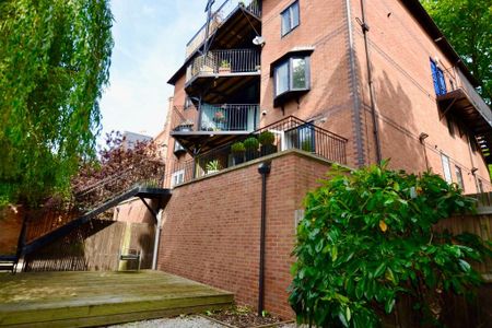 2 bedroom apartment to rent - Photo 2