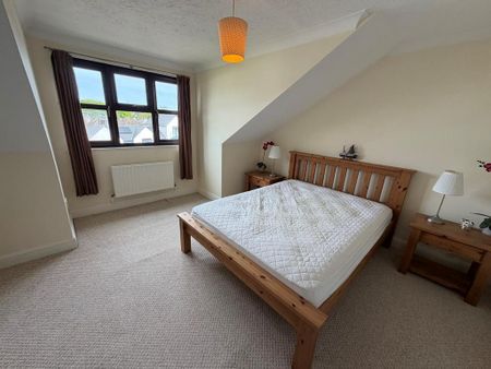 3 bedroom apartment to rent - Photo 3