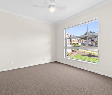 Family Home - Photo 5