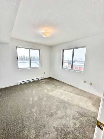 For Lease - 130 Bell Farm Road Unit# 314, Barrie, Ontario - Photo 5
