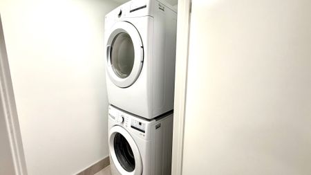 For Lease - 56B East Drive Unit# Unit 4, Toronto, Ontario - Photo 5