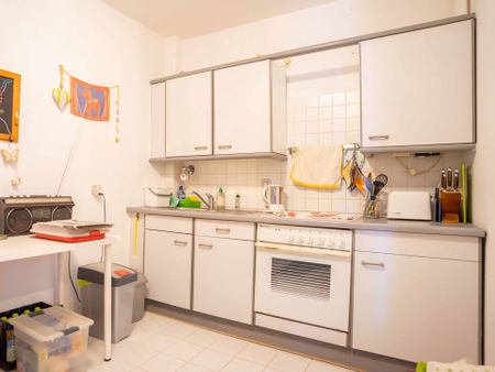 Direkt am Schmölderpark: Schickes DG-Appartement mit Einbauküche! - Photo 4