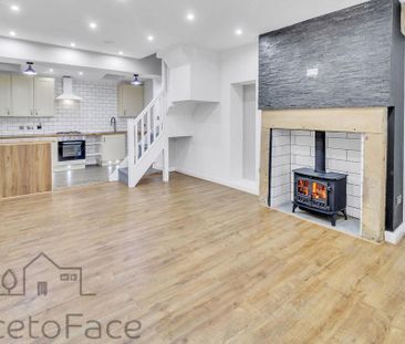 2 bedroom terraced house to rent - Photo 4