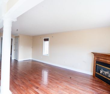 For Lease - 74 Kirkland Place Unit# Main, Whitby, Ontario - Photo 2