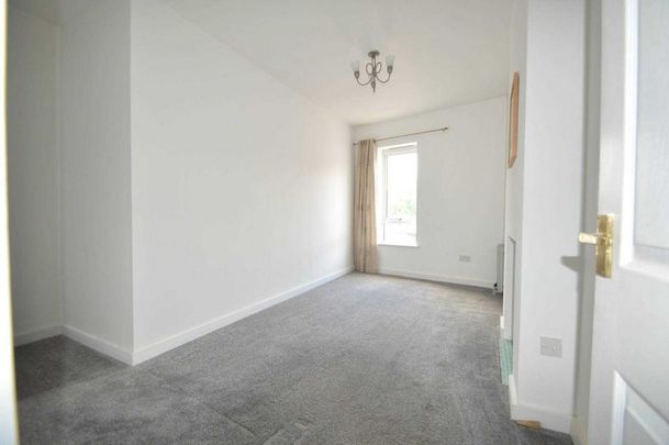 2 bedroom maisonette to rent - Photo 1