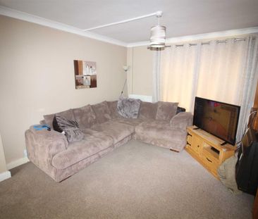 South Glamorgan, 8 Waungron Road, CF5 2JJ, Cardiff - Photo 2