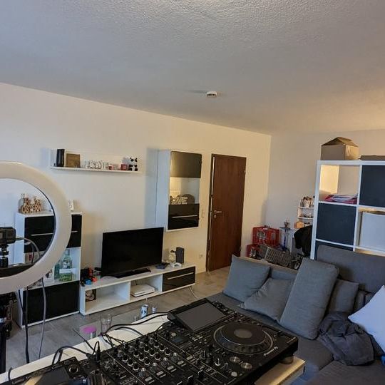 Schönes 40m² Apartment in zentraler Lage direkt am Stadthaus - Foto 1