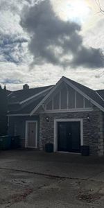 Spacious Home on Farmland - Photo 4