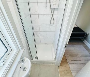 Studio Flat, Barrs Road, NW10 - Photo 1