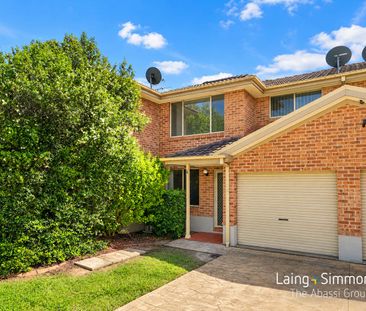 Perfectly Positioned Three Bedroom Townhouse in the Heart of St Marys! - Photo 1