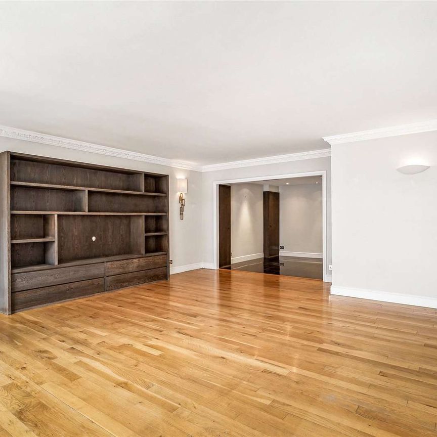 Queen Anne's Gate, Westminster, London, SW1H 9AA - Photo 1