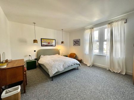 4 bedroom terraced house to rent - Photo 5