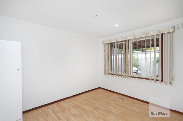 Low Maintenance Living! - Photo 1