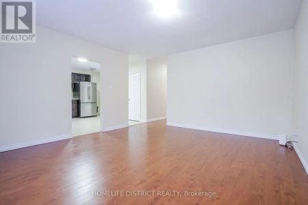 40 CALUMET CRESCENT - Photo 3