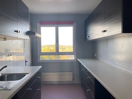 Location Appartement 3 pièces 72m² LISIEUX 14100 - Photo 2