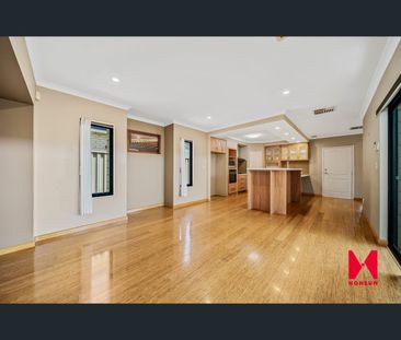 40 Admiralty Road, Canning Vale, WA 6155 - Photo 5