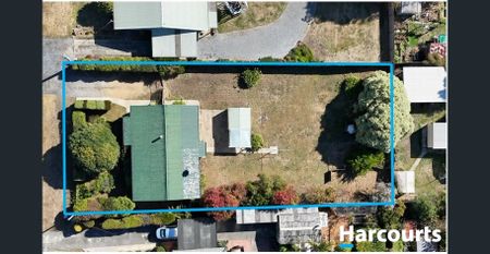 Freshly Renovated Three-Bedroom Home - Photo 2