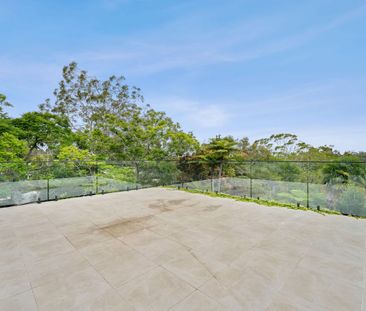 Positioned On A Quiet Street, Enjoying Picturesque Valley Views - Photo 6