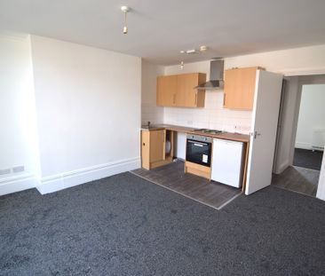 To Let 1 Bed Ground Floor Flat - Photo 5