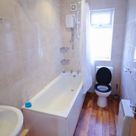 1 Bed Flat, Newstead Road, L8 - Photo 4
