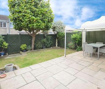 Netley Close, Caversham, RG4 - Photo 1