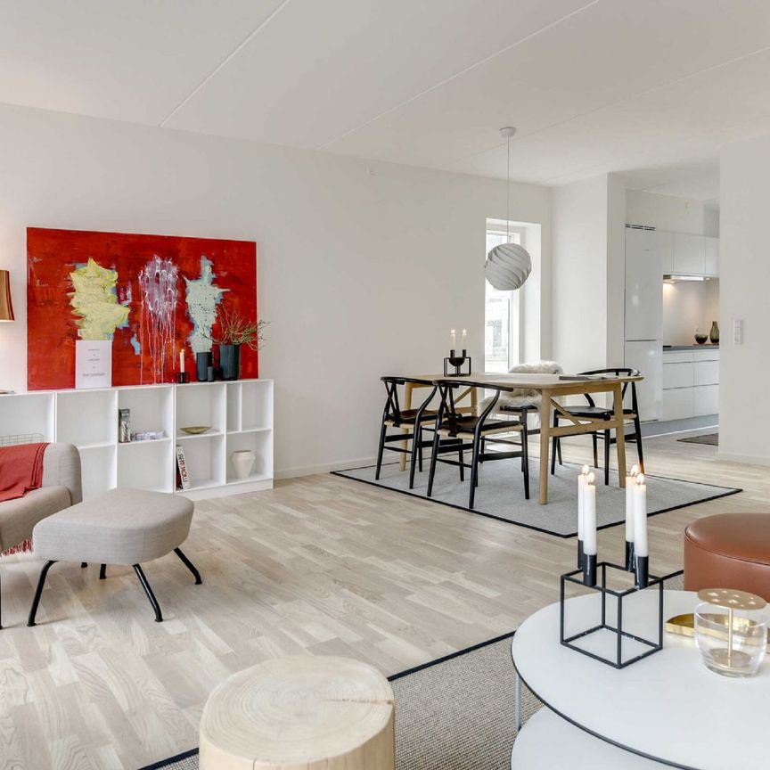 Skønt 4-værelses rækkehus i Hasserislund - Photo 1