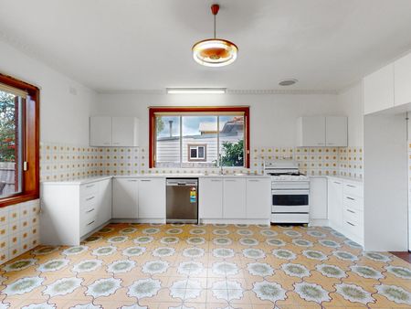 70 Devon Avenue, Coburg VIC 3058 - Photo 4