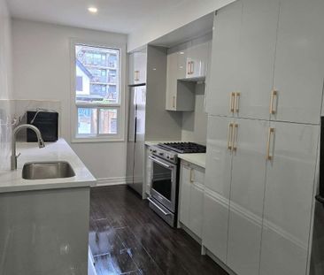 For Lease - 49 Torrens Avenue, Toronto, Ontario - Photo 5