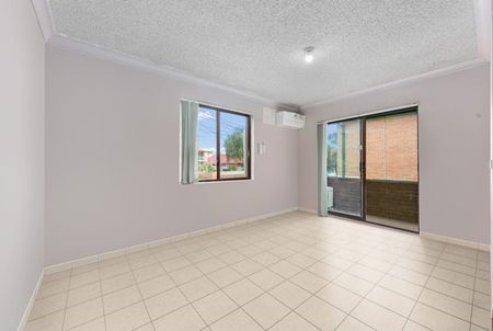 2/13 Normanby Road, 2144, Auburn Nsw - Photo 2