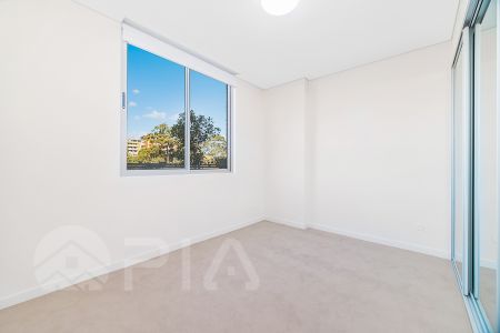 506a/27 Dressler Court Merrylands - Photo 4