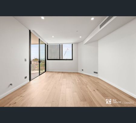 2.13/5 Regent St, Petersham, NSW 2049 - Photo 4