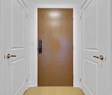 For Lease - 3240 William Coltson Avenue Unit# 1909, Oakville, Ontario - Photo 2