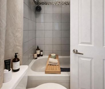 STUDIO LIBRE IMMÉDIATEMENT AU 2515 AVENUE DU COLISÉE (LIMOILOU) - Photo 2